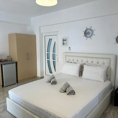 Kejsi Apartment