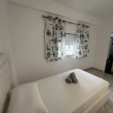 Kejsi Apartment *