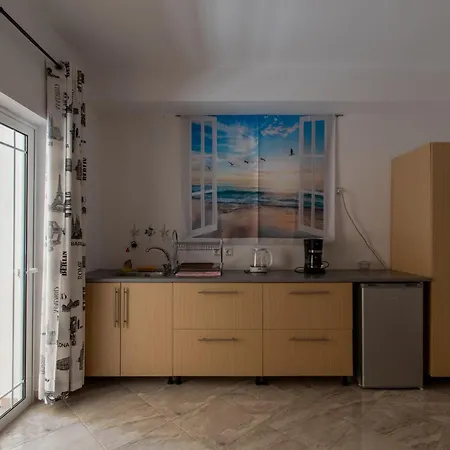 Kejsi Apartment